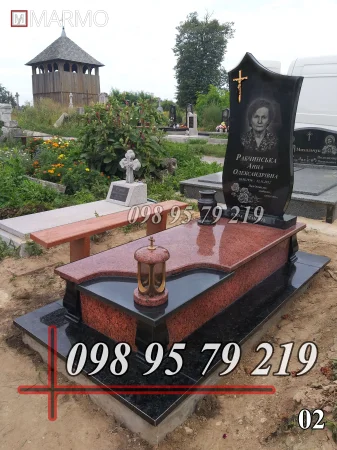 Одинарний пам'ятник з граніту №2