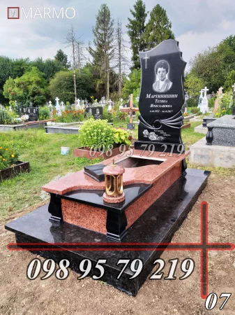 Одинарний пам'ятник з граніту №7