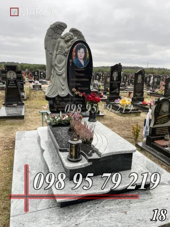 Одинарний пам'ятник з граніту №18