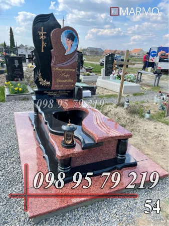 Одинарний пам'ятник з граніту №54