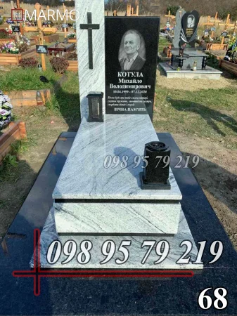 Одинарний пам'ятник з граніту №68